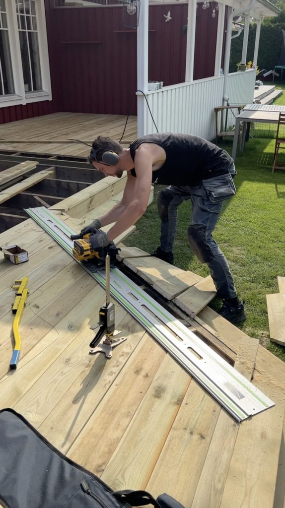 Altanrenovering i Träkvista på Ekerö